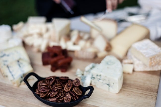 winvian-farm-wedding-morris-ct-photography-allyson-david-photos-greyhousestudios-featured-070