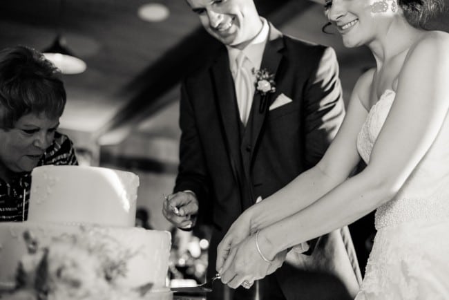 winvian-farm-wedding-morris-ct-photography-allyson-david-photos-greyhousestudios-featured-104