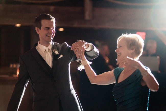 winvian-farm-wedding-morris-ct-photography-allyson-david-photos-greyhousestudios-featured-111