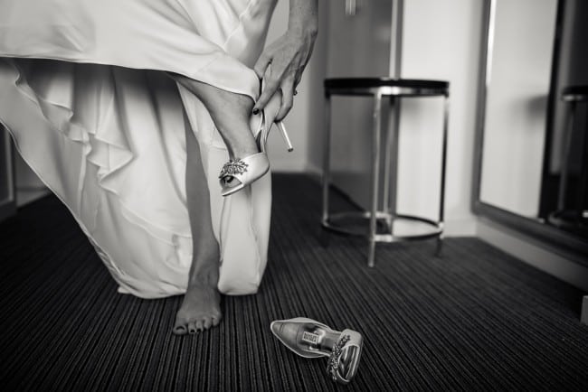 new-haven-lawn-club-wedding-photos-wedding-love-photos-new-haven-ct-photography-meghan-sully-greyhousestudios-featured-026