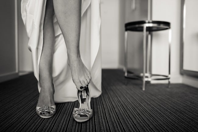 new-haven-lawn-club-wedding-photos-wedding-love-photos-new-haven-ct-photography-meghan-sully-greyhousestudios-featured-027