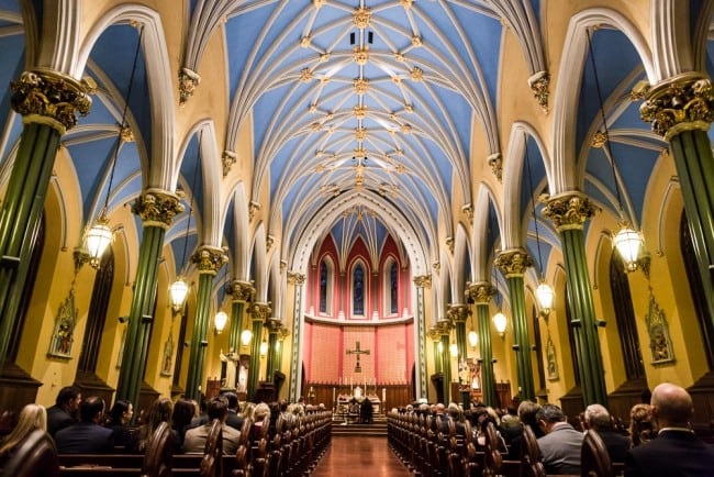 new-haven-lawn-club-wedding-photos-wedding-love-photos-new-haven-ct-photography-meghan-sully-greyhousestudios-featured-069