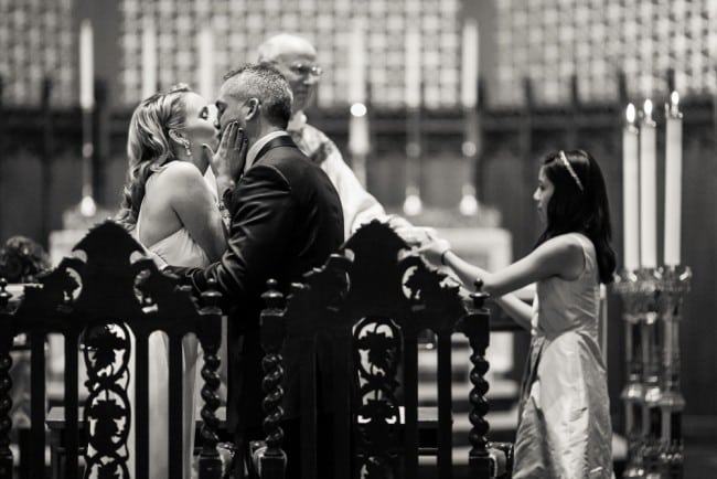 new-haven-lawn-club-wedding-photos-wedding-love-photos-new-haven-ct-photography-meghan-sully-greyhousestudios-featured-080