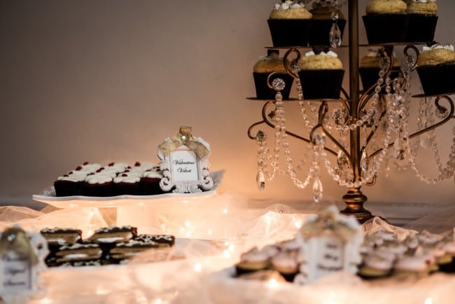 new-haven-lawn-club-wedding-photos-wedding-love-photos-new-haven-ct-photography-meghan-sully-greyhousestudios-featured-110