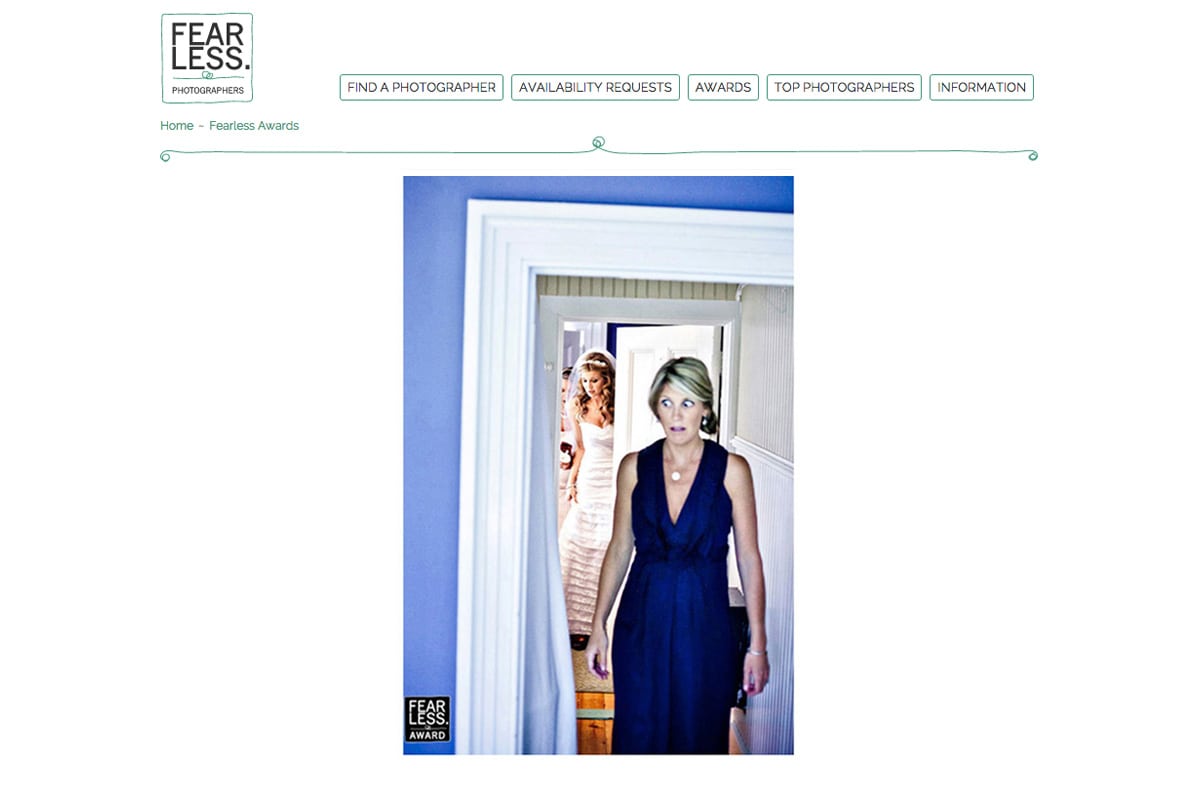Award winning new england and destination wedding photography, winner of Junebug's best of the best, multiple PDN top knots, fearless photographer and ISPWP awards. Feautured in the Knot, Style Me Pretty, Grace Ormonde, and Martha Stewart Wedding Magazings