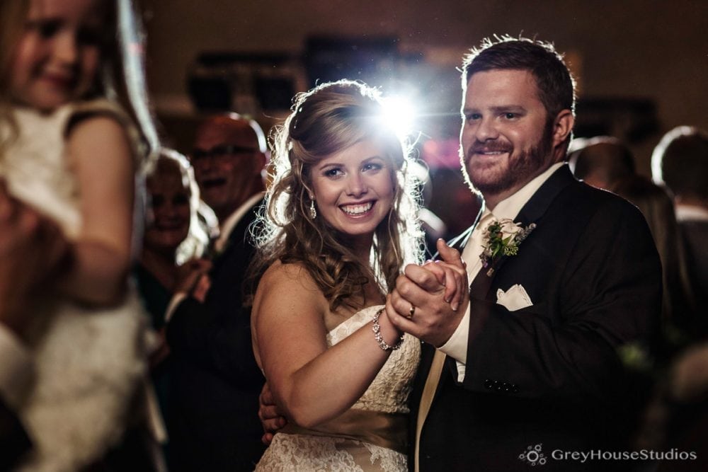 Lake of Isles wedding photos north stonington, ct